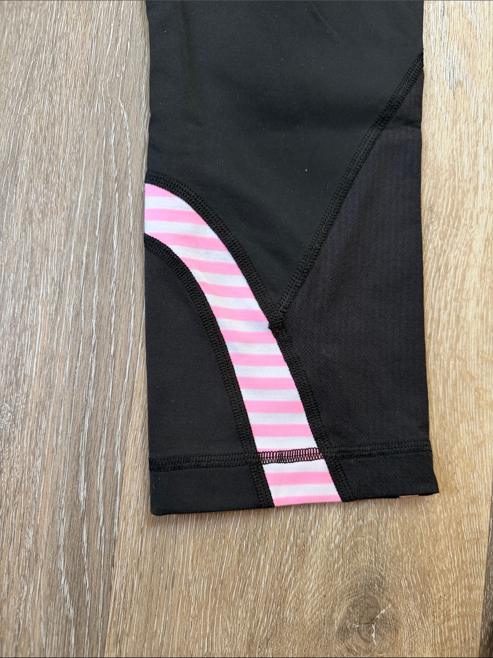 Lululemon Leggings - Picture 3 of 5